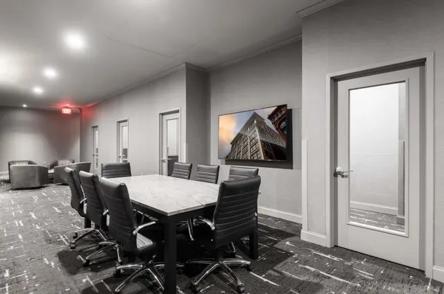 $2,235 | 915 Penn Avenue, Unit 1010, Pittsburgh, PA 15222