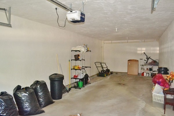 51 Gibbs Street Worcester, MA 01607 - Photo 19 of 24 Gallery Image 19