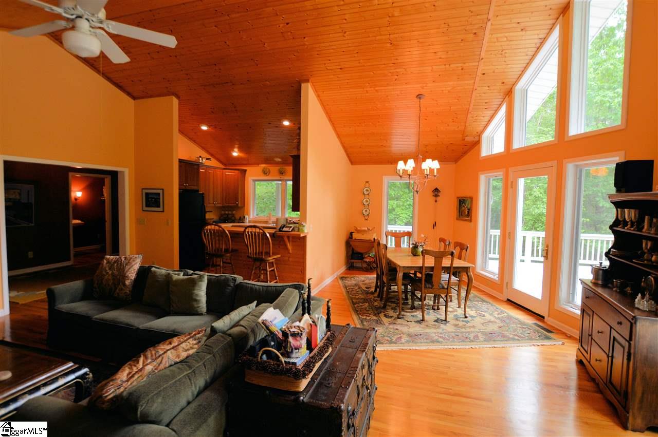 315 Club Road Tryon, NC 28782 - Photo 5 of 21