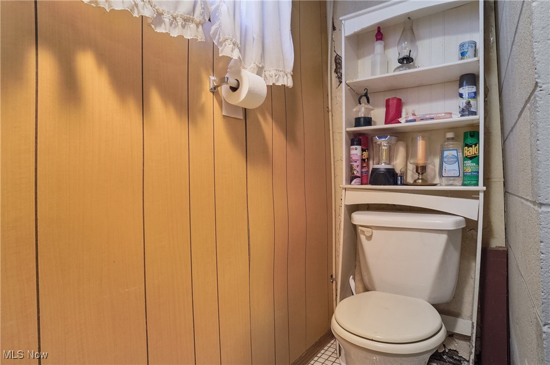 1721 Lincoln Way West Massillon, OH 44647 - Photo 22 of 37 Basement bath