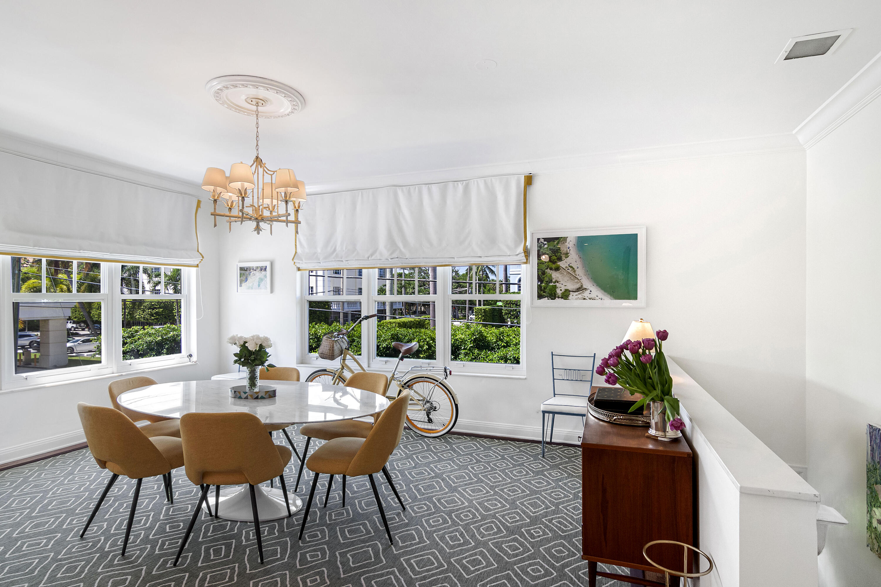 311 Cocoanut Row, Unit 2010 Palm Beach, FL 33480 - Photo 2 of 12 IMG_6697