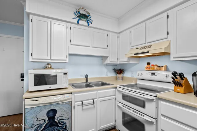 $345,000 | 301 Commerce Way, Unit 142, Atlantic Beach, NC 28512