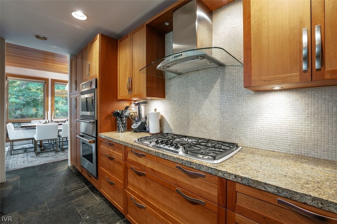 685 Wilson Way, Unit 4 Incline Village, NV 89451 - Photo 8 of 41