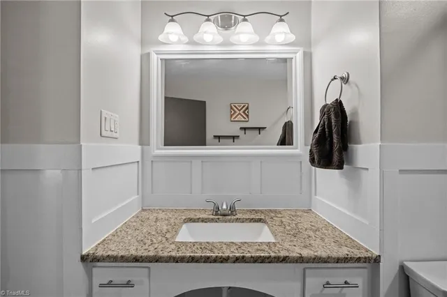 $236,400 | 417 Chapel Drive, Lexington, NC 27295