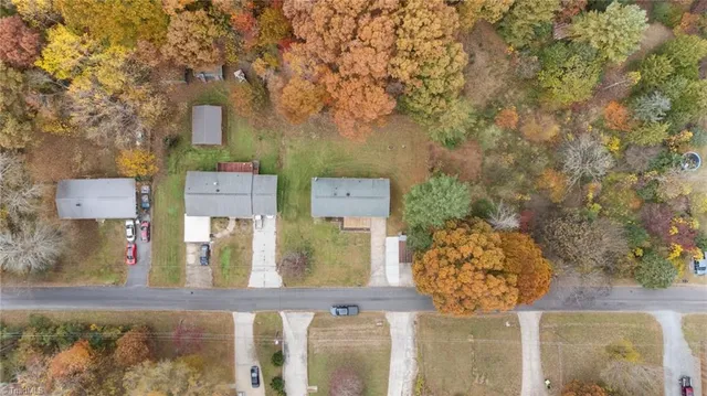 $236,400 | 417 Chapel Drive, Lexington, NC 27295