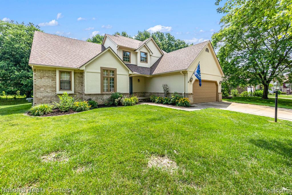 1263 Bembridge Drive Rochester Hills, MI 48307 - Photo 2 of 21