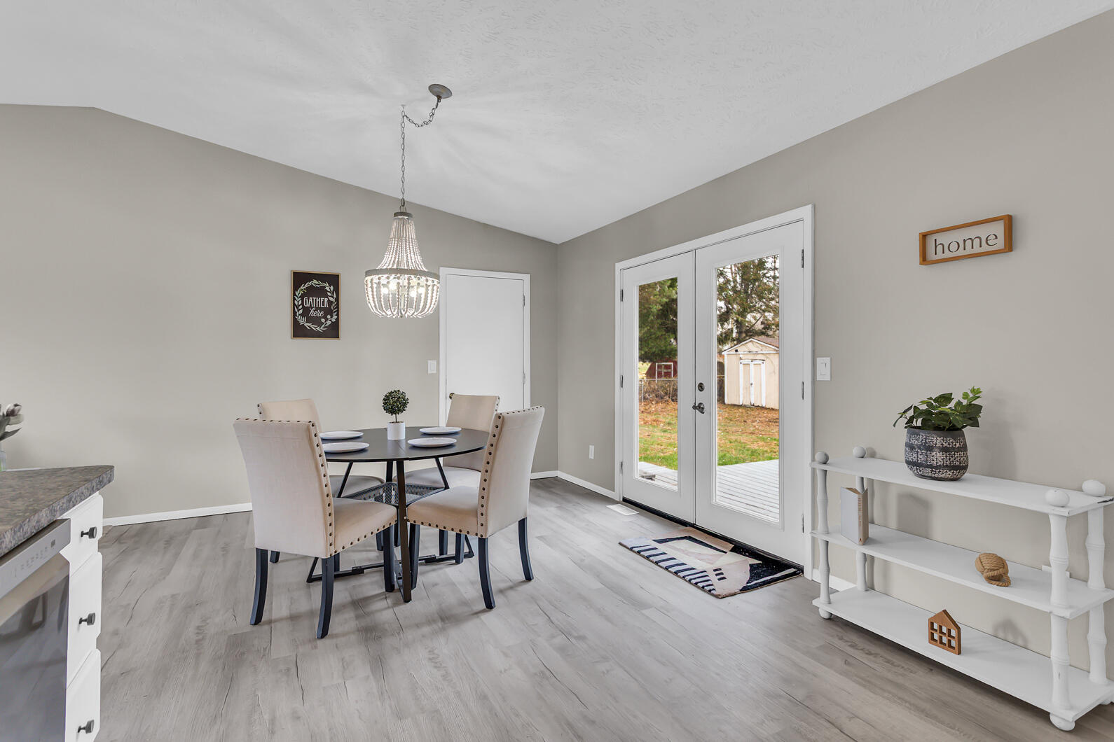 1024 Maple Grove Road Jackson, MI 49201 - Photo 15 of 34 0N0A1649