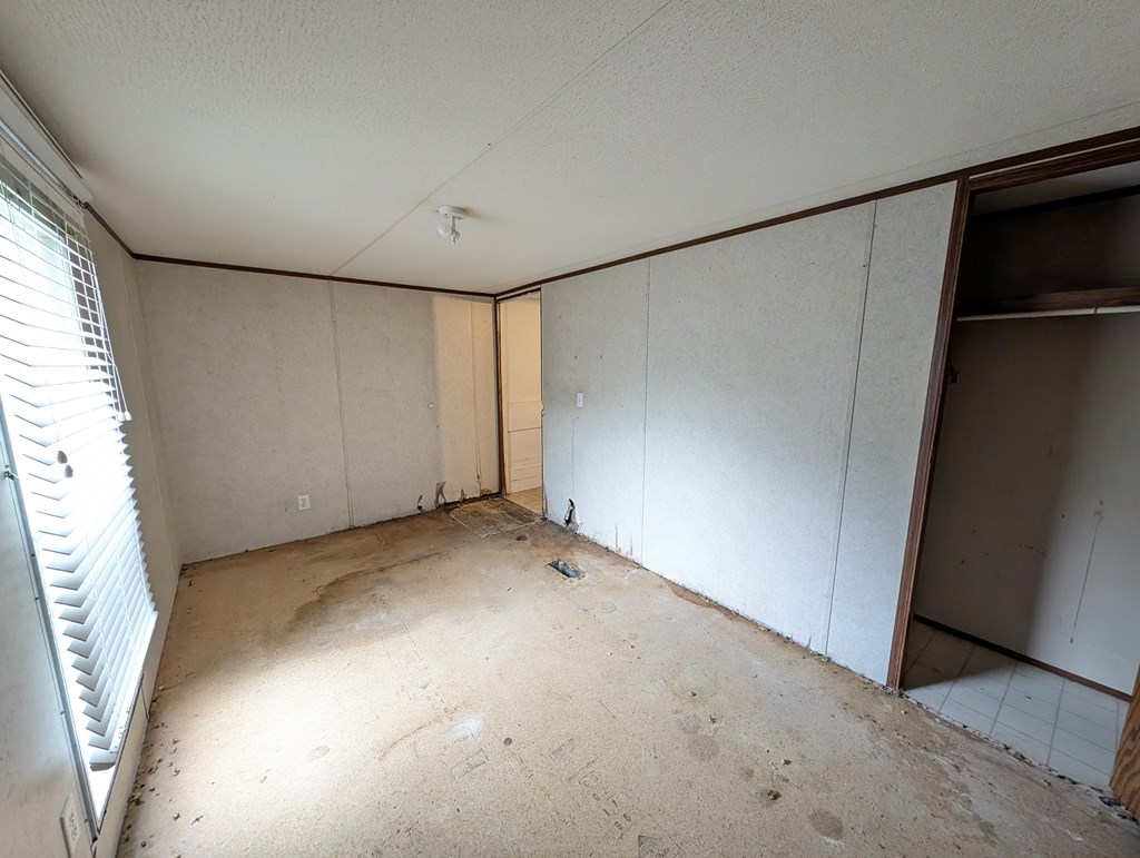 546 Holloway Cove Road Chappells, SC 29037 - Photo 17 of 30 Gallery Image 17