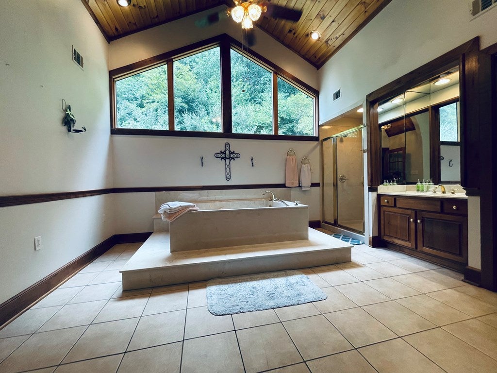 641 Stillhouse Road Laurel Fork, VA 24352 - Photo 19 of 73 Gallery Image 19