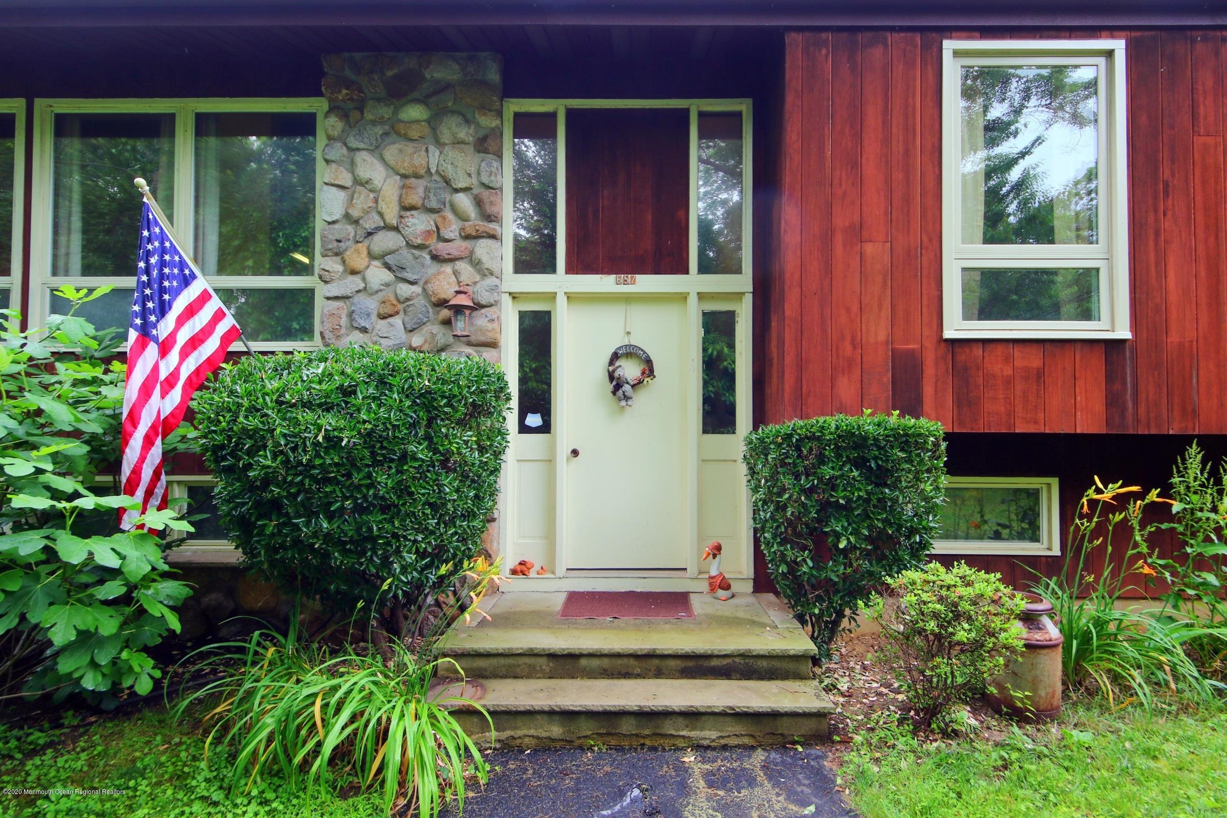 657 Locust Point Road Atlantic Highlands, NJ 07716 - Photo 1 of 21 657 Locust Point Road