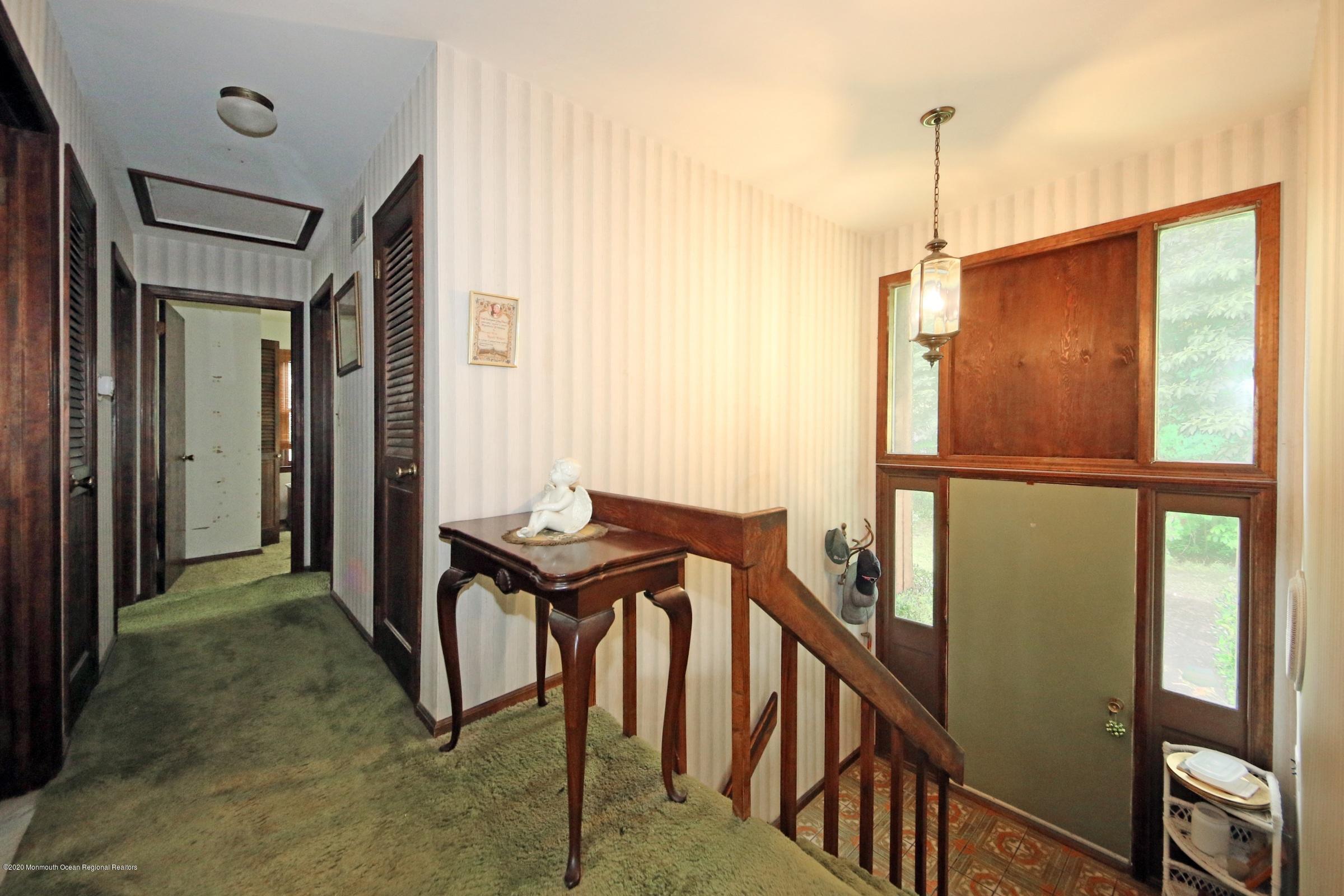 657 Locust Point Road Atlantic Highlands, NJ 07716 - Photo 13 of 21 IMG_0909a