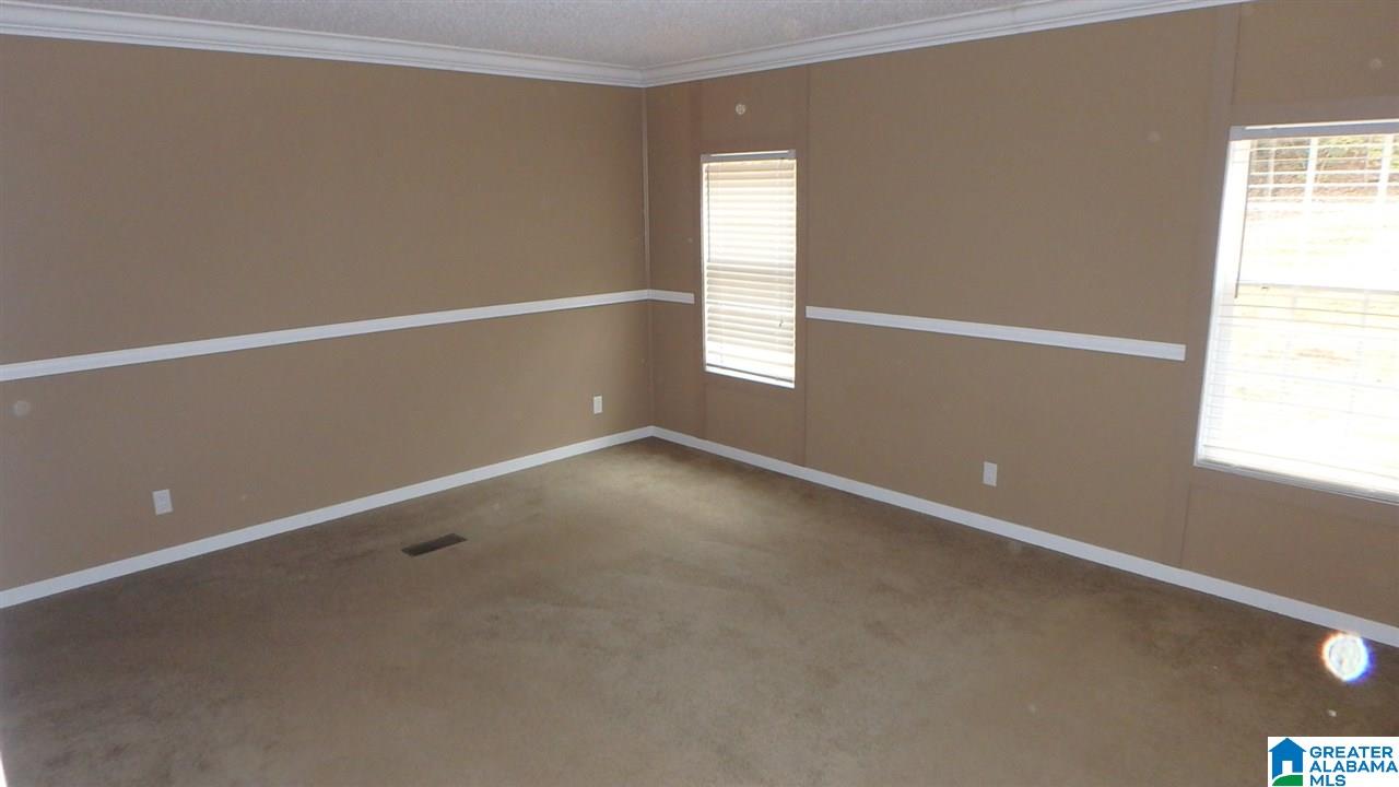 1045 Kimberly Road Sylacauga, AL 35151 - Photo 8 of 12