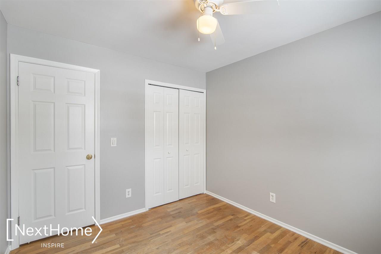 7249 Calkins Road Flint, MI 48532 - Photo 17 of 24 50034012-16.JPG