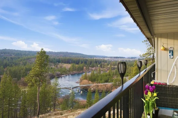 $270,000 | 166 South Coeur D'Alene Street, Unit D305, Spokane, WA 99201