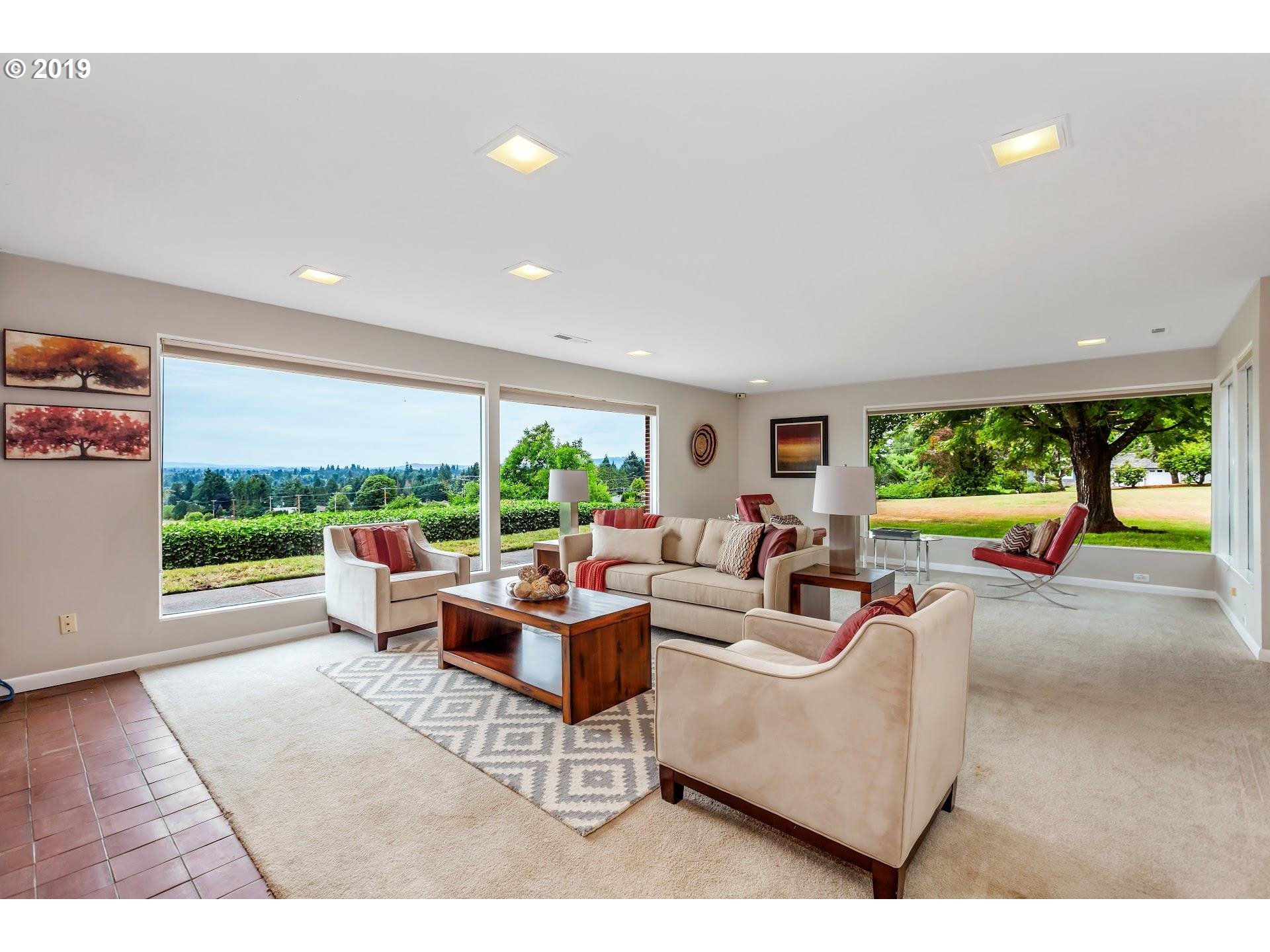 605 Watercrest Road Forest Grove, OR 97116 - Photo 2 of 32 Gallery Image 2