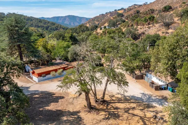 $1,800,000 | 20500 Cachagua Road, Carmel Valley, CA 93924