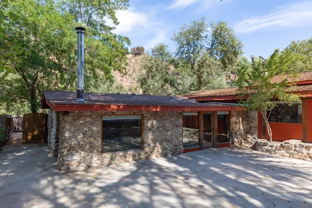 $1,995,000 | 20500 Cachagua Road, Carmel Valley, CA 93924