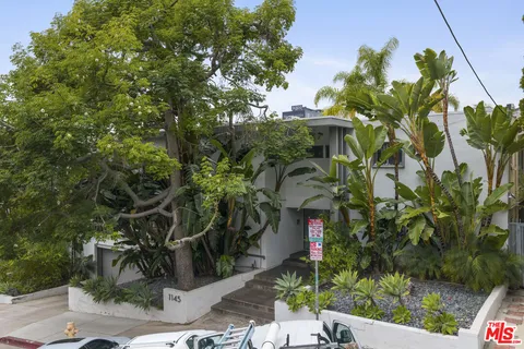 $799,000 | 1145 Larrabee Street, Unit 9, West Hollywood, CA 90069