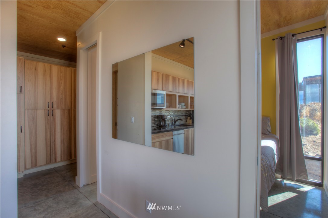 23644 Northwest Cliffe Pointe Road, Unit 11D Quincy, WA 98848 - Photo 7 of 13 Gallery Image 7