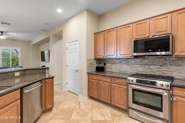 $3,500 | 41216 North Bent Creek Court, Phoenix, AZ 85086