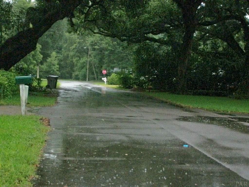 5924 Count Road Pensacola, FL 32503 - Photo 2 of 8