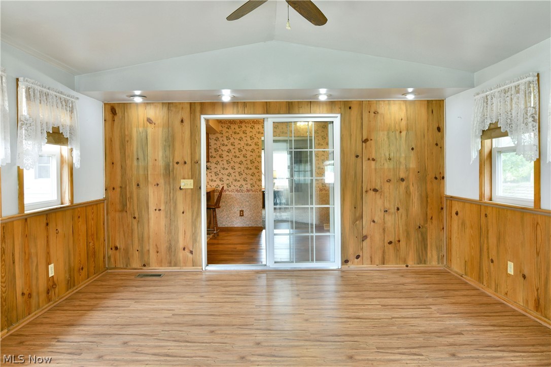 3592 Carson Salt Springs Road Newton Falls, OH 44444 - Photo 25 of 30