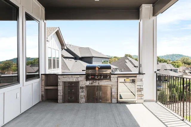 $2,099,990 | 6065 Lookaway Circle, Franklin, TN 37067