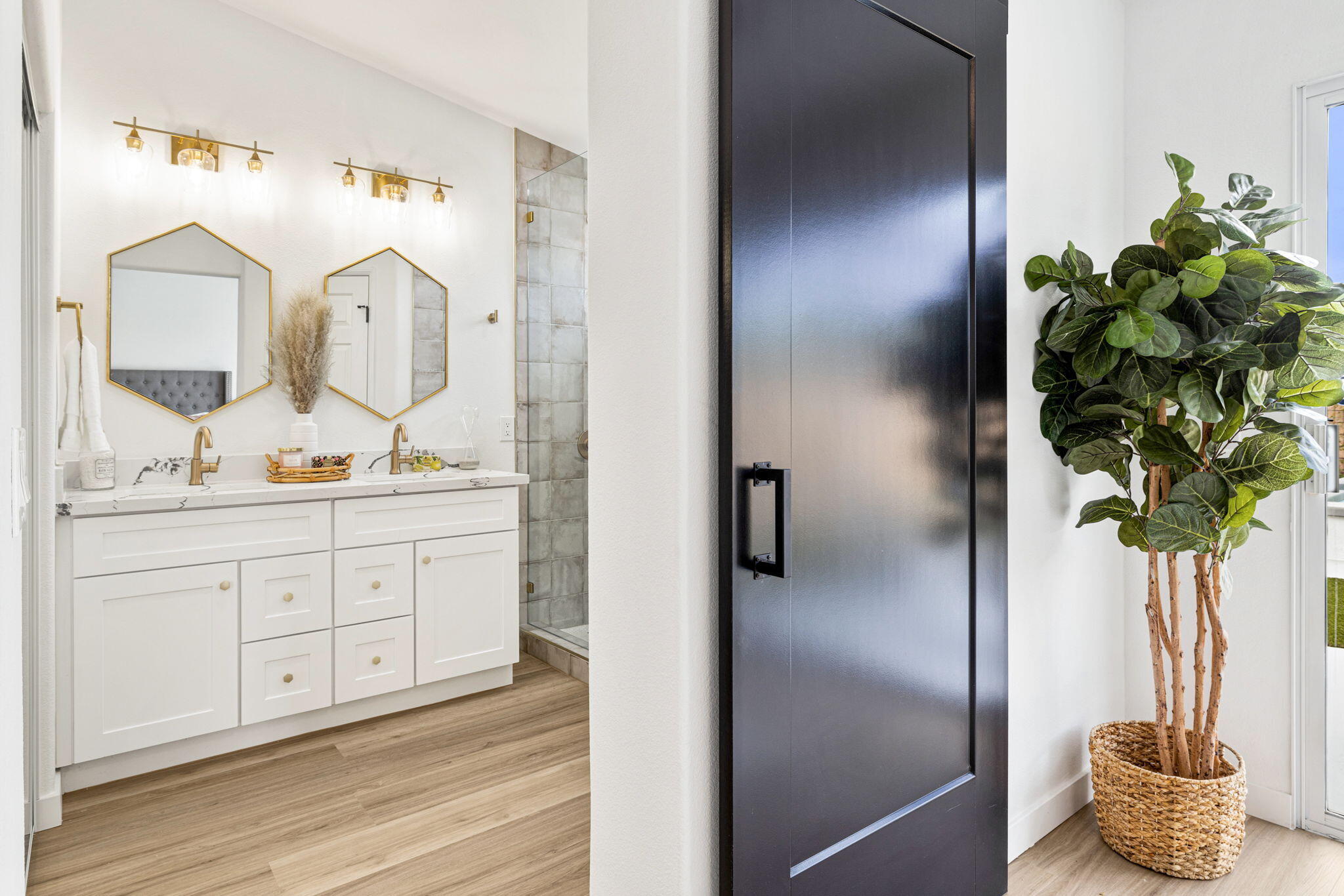 79340 Paseo Del Rey La Quinta, CA 92253 - Photo 57 of 69 a bathroom with a sink and a mirror