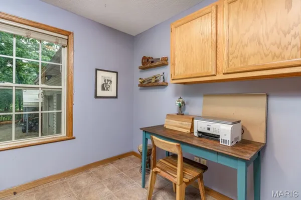 $499,900 | 25350 Englewood Lane, Lebanon, MO 65536