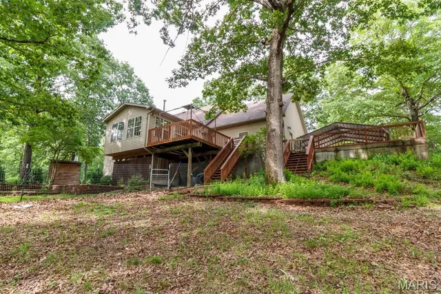 $499,900 | 25350 Englewood Lane, Lebanon, MO 65536