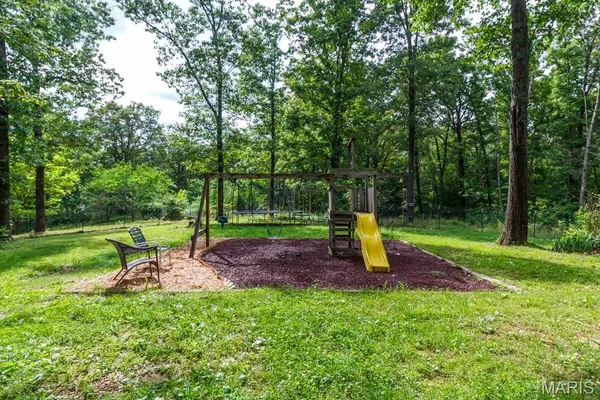 $499,900 | 25350 Englewood Lane, Lebanon, MO 65536