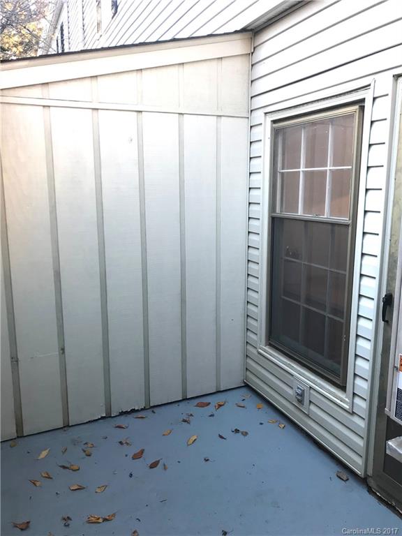 5941 Quail Hollow Road Charlotte, NC 28210 - Photo 17 of 20 a view of wooden door