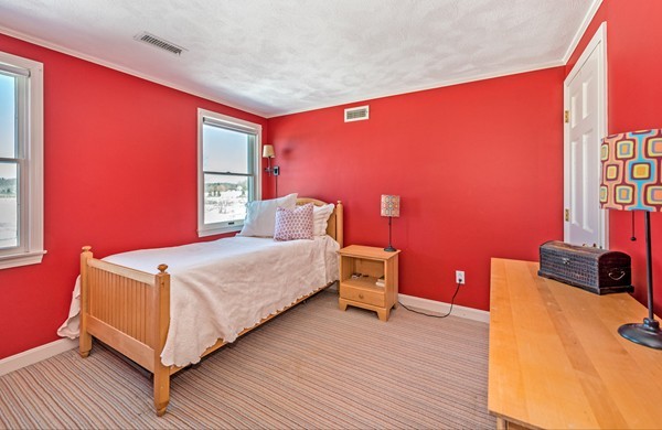 164 Bridge Street Hamilton, MA 01982 - Photo 23 of 29 Gallery Image 23
