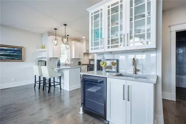 $725,000 | 1 Terrace Drive, South Bristol, NY 14424