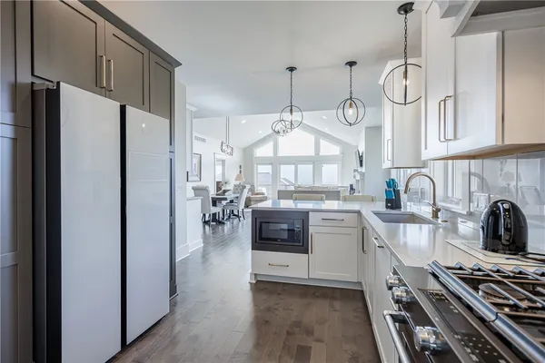 $725,000 | 1 Terrace Drive, South Bristol, NY 14424