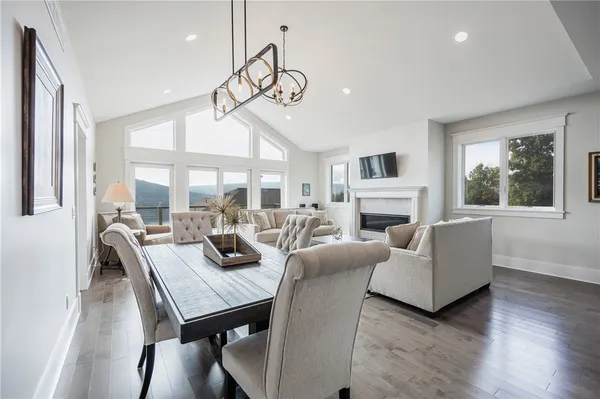 $725,000 | 1 Terrace Drive, South Bristol, NY 14424