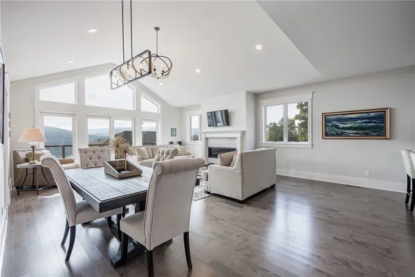 $725,000 | 1 Terrace Drive, South Bristol, NY 14424