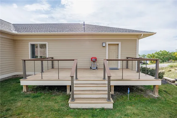 $725,000 | 1 Terrace Drive, South Bristol, NY 14424