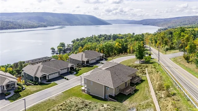 $725,000 | 1 Terrace Drive, South Bristol, NY 14424