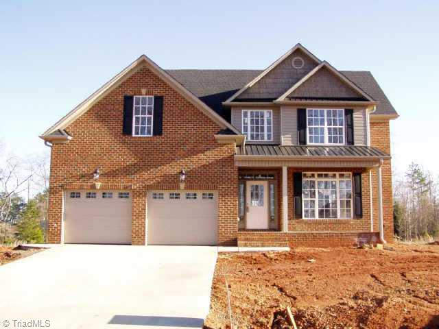 121 Peppertree Road Clemmons, NC 27012 - Photo 1 of 9 Exterior Front.