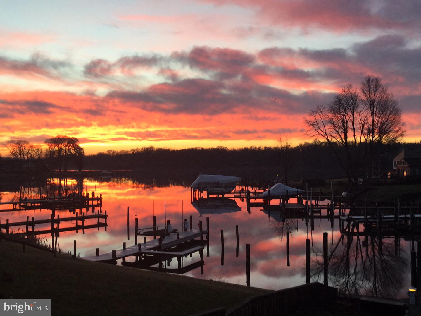 15 Woody Road Baltimore, MD 21221 - Photo 2 of 74 Waterfront sunset