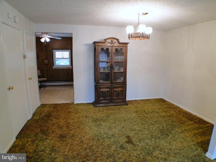 4202 Greenmount Road Philadelphia, PA 19154 - Photo 4 of 19 Dining Room