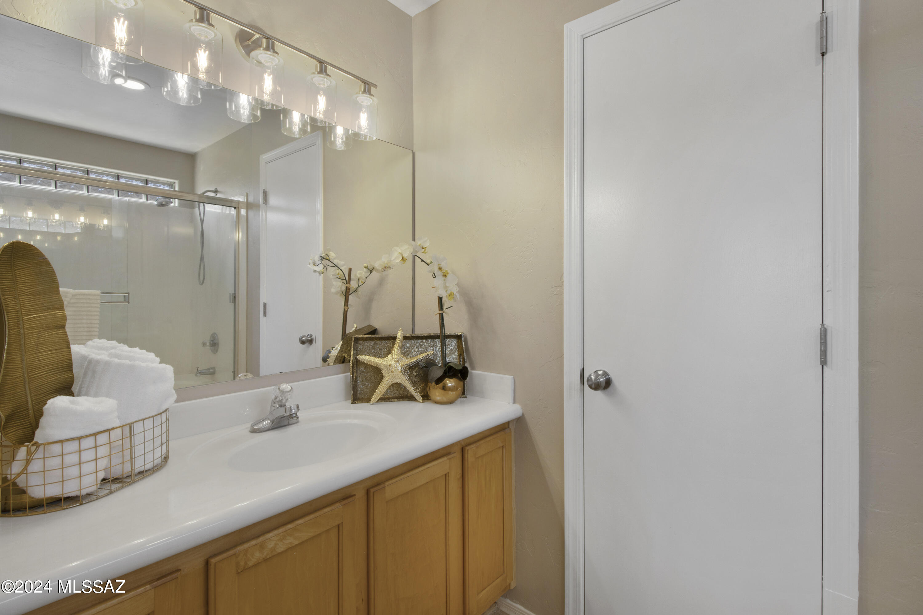 7630 South Meadow Spring Way Tucson, AZ 85747 - Photo 17 of 30