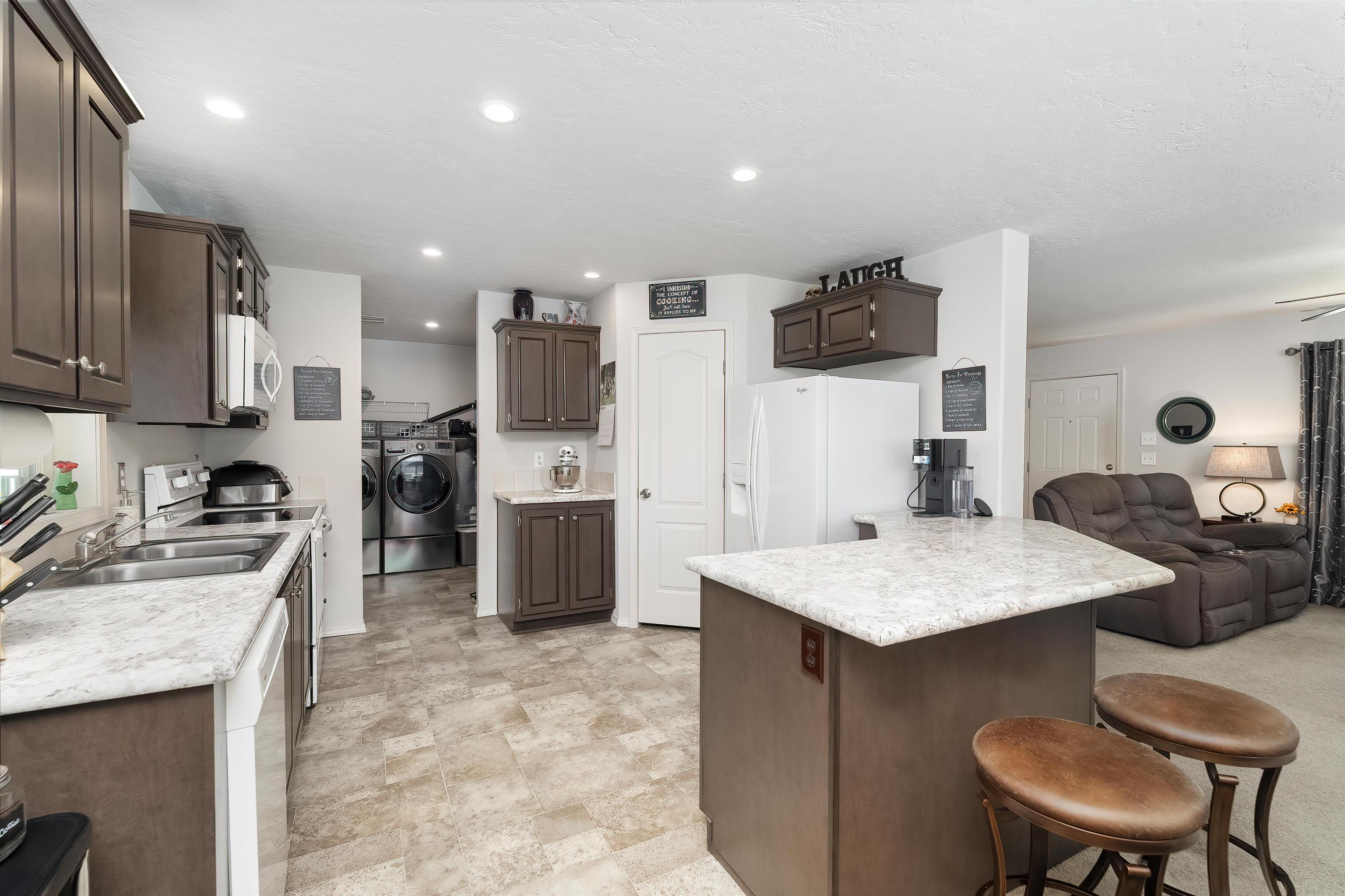 4047 Pine View Way Springdale, WA 99173 - Photo 13 of 49 Gallery Image 13