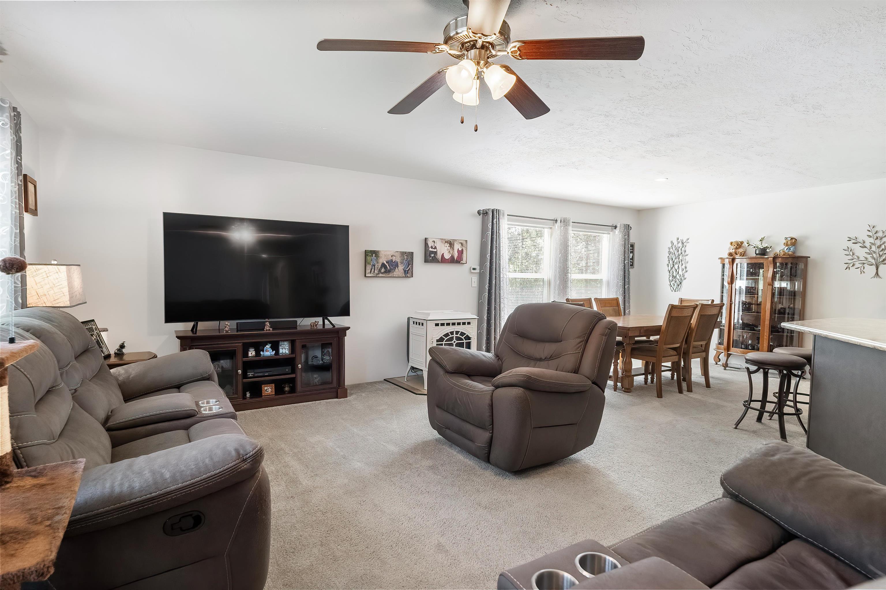 4047 Pine View Way Springdale, WA 99173 - Photo 7 of 49 Gallery Image 7