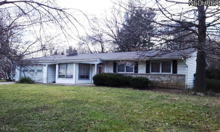 188 Benson Road Akron, OH 44333 - Photo 1 of 18