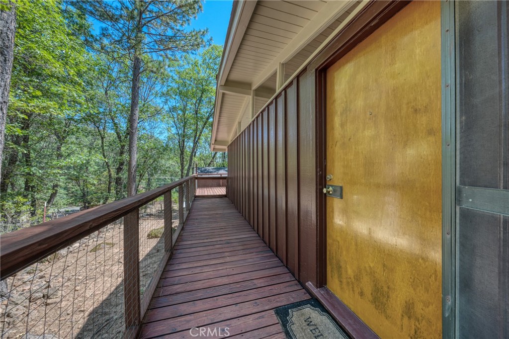 12390 Ridge Road Middletown, CA 95461 - Photo 5 of 41 Cans Virtually removed