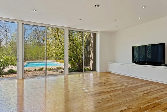 670 Ardsley Road Winnetka, IL 60093 - Photo 4 of 13