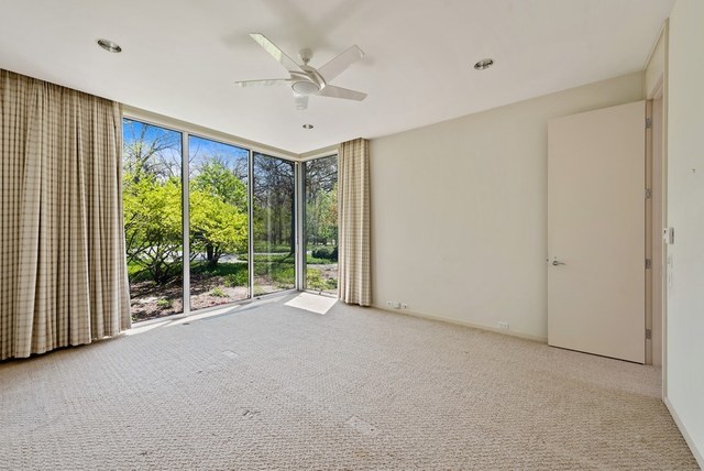 670 Ardsley Road Winnetka, IL 60093 - Photo 7 of 13