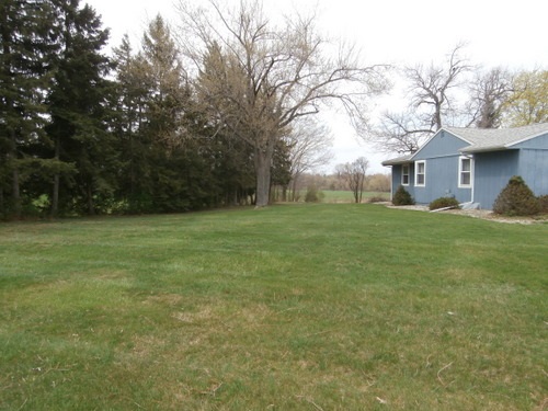 2260 Lyons Road Owosso, MI 48867 - Photo 4 of 31 31317524-3.JPG